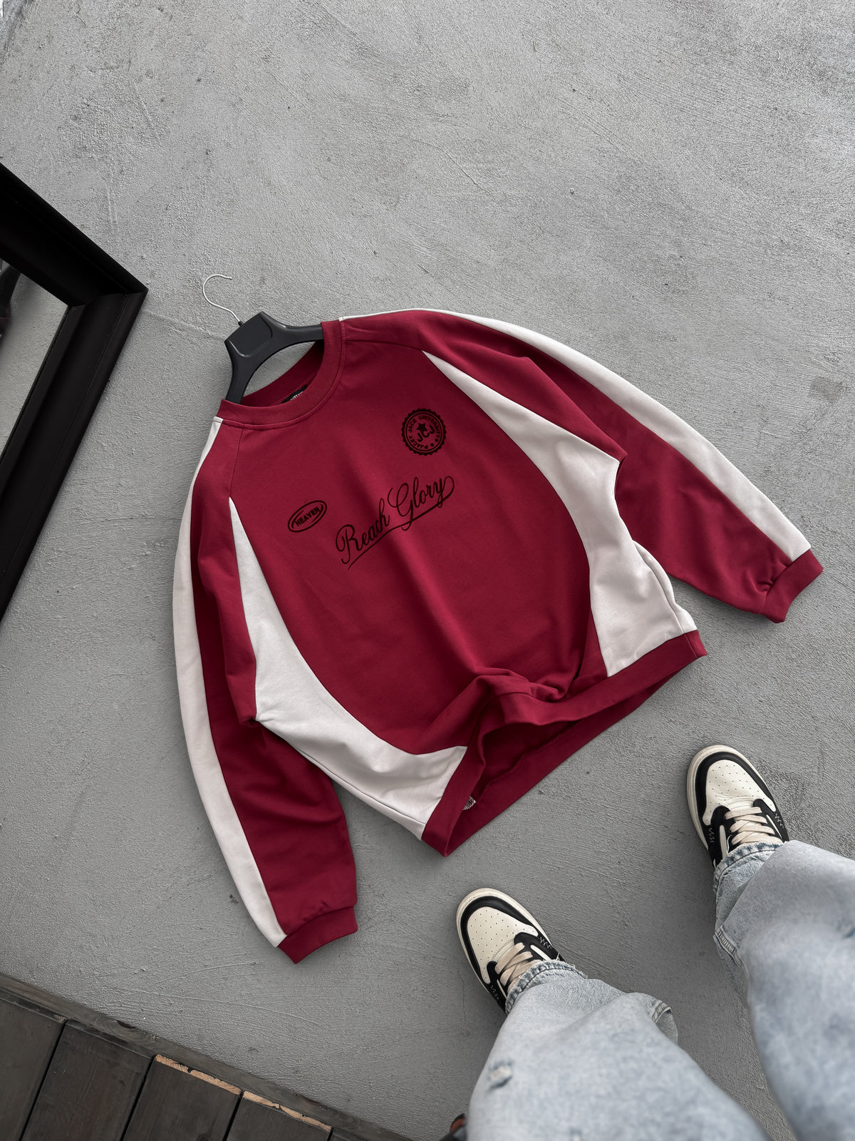 Round Neck Maroon With White Side Penal Shirt  O/S
