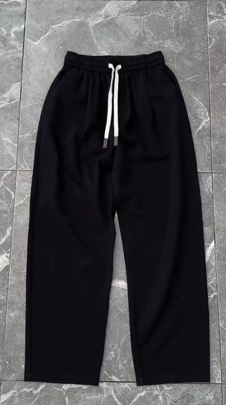 Relaxed Fit Black Streetwear Pants