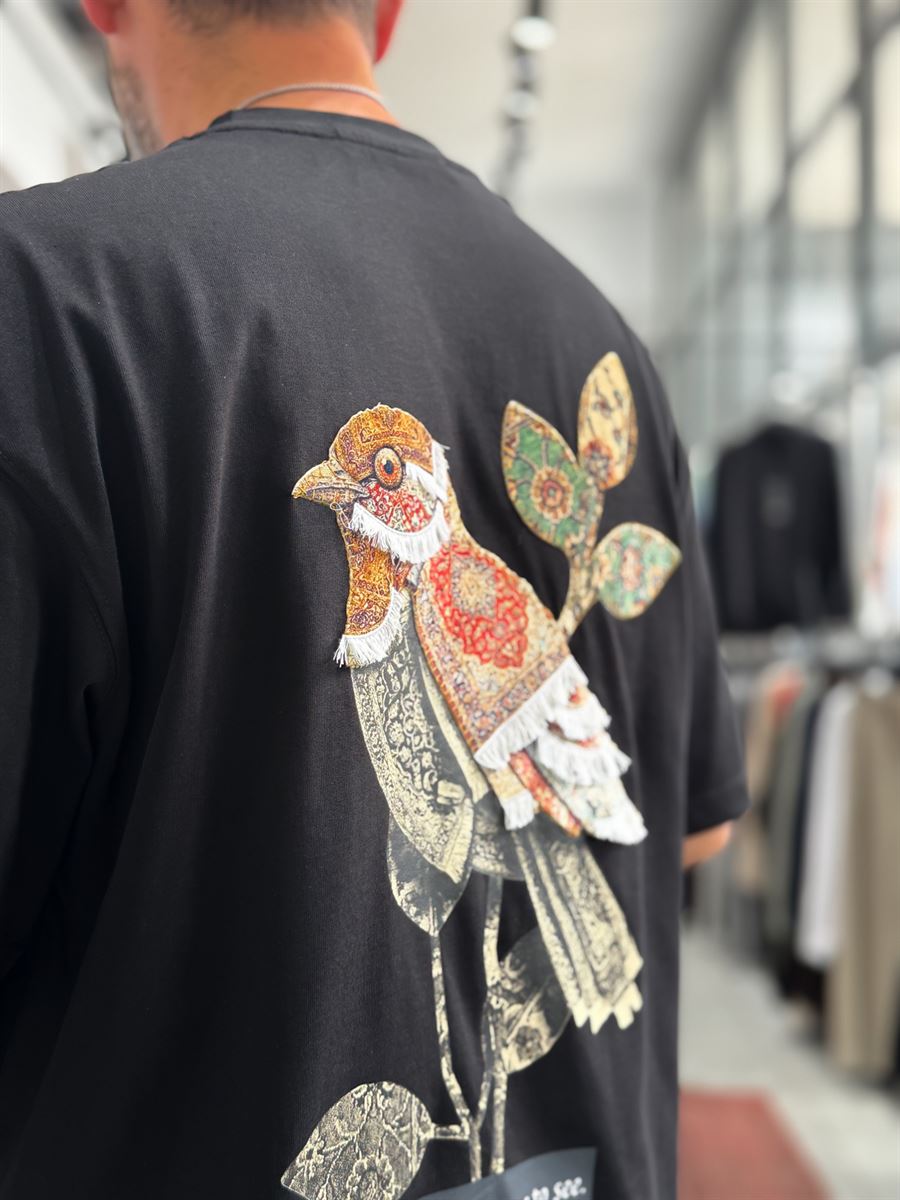 Black Motif Bird Patch Oversize T-Shirt